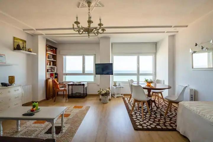 Apartamento Ezcurdia 22 Playa De San Lorenzo Primera Linea Gijón Eksteriør bilde